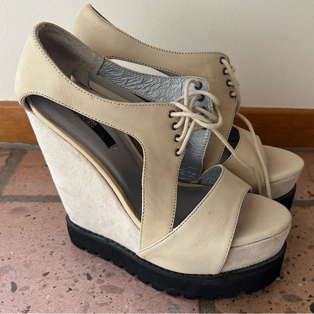 Stylish Cream Wedge Sandals